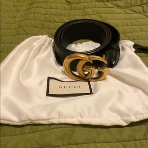 Gucci marmont leather belt with Double G buckle